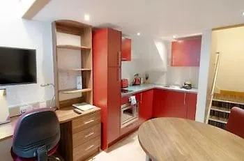 Km Apartments Edinburgh