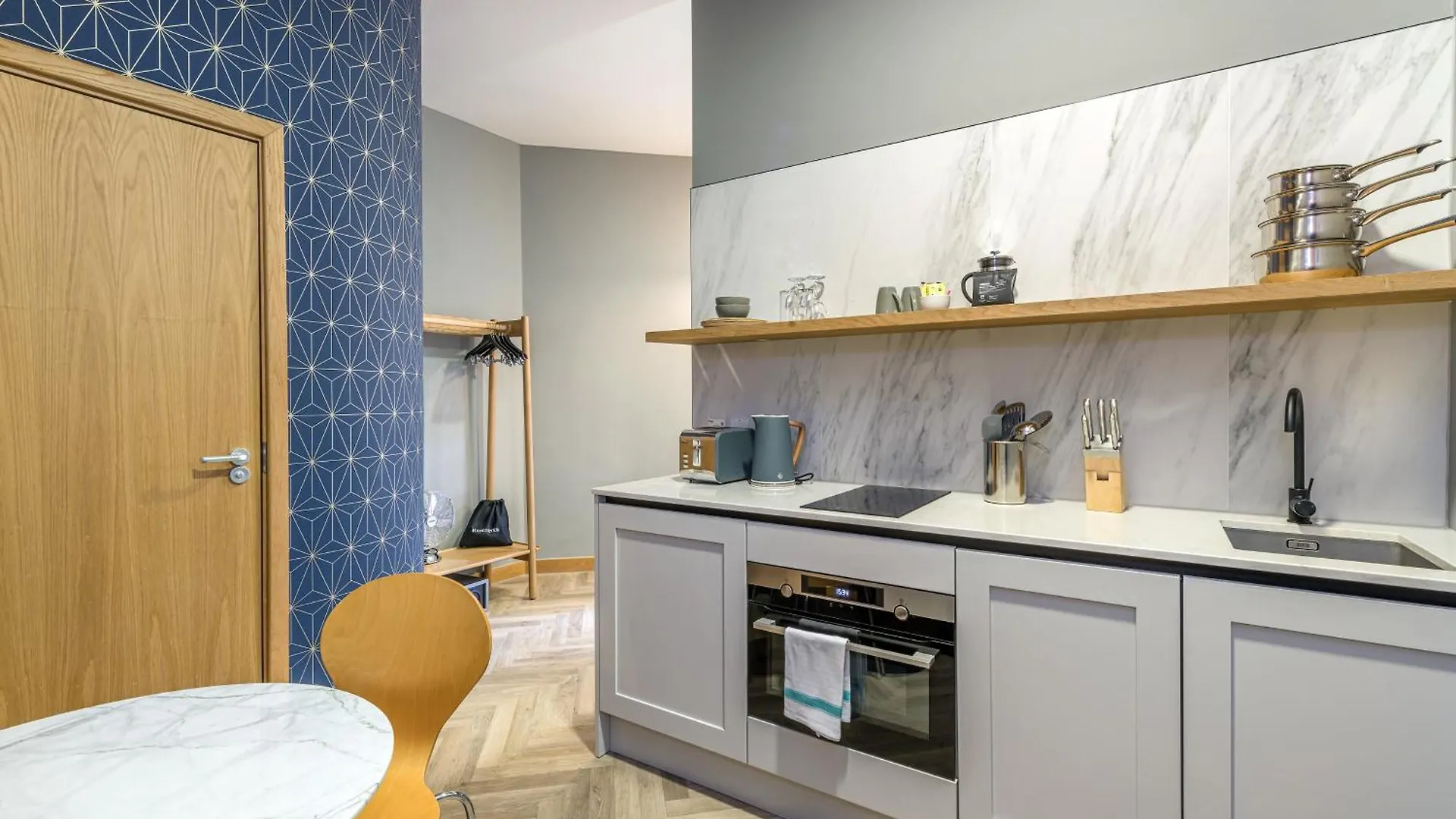 Km Apartments Edinburgh