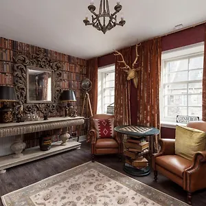 Canongate Luxury Homestay Edinburgh
