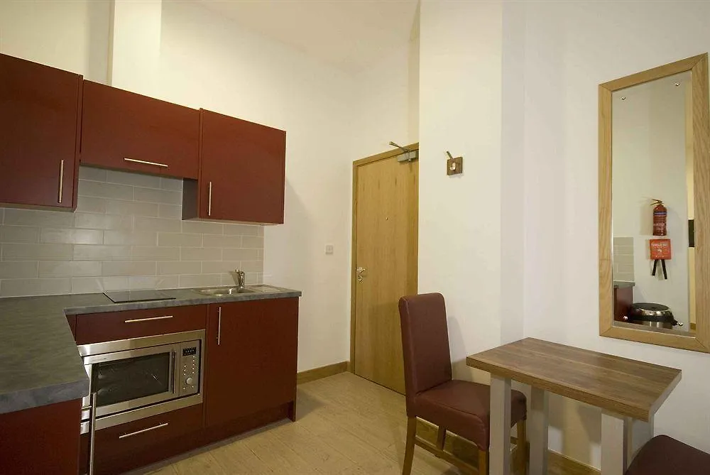 Km Apartments Edimburgo 0*,